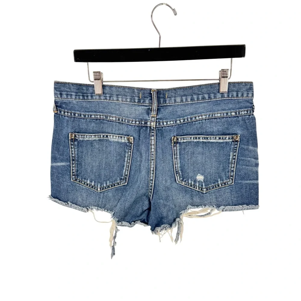 Free People Denim Shorts Y2K Blue Size 29 Distressed Raw Hem Cutoff Boho Summer